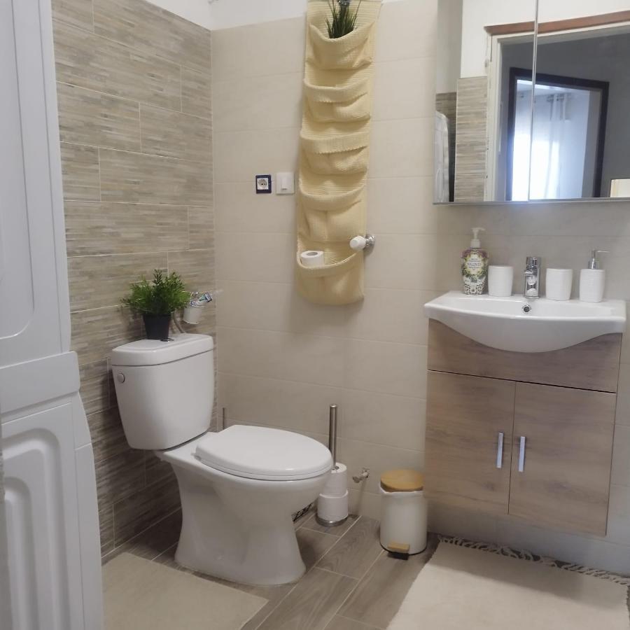 Mini Apartment Close To Everything You Will Need Pasian di Prato Exterior foto